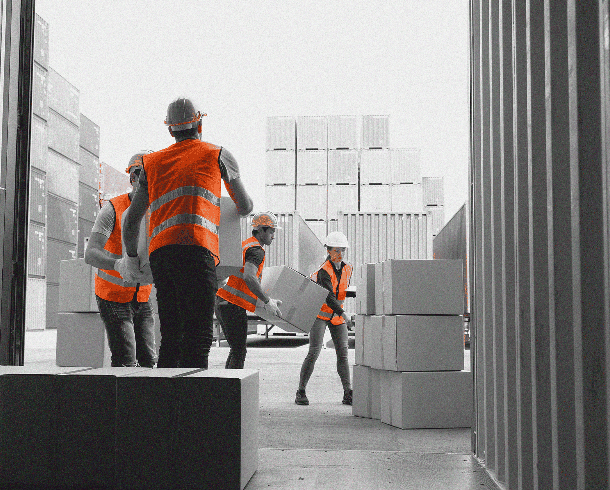 Robotic arms on an IFS-managed production line